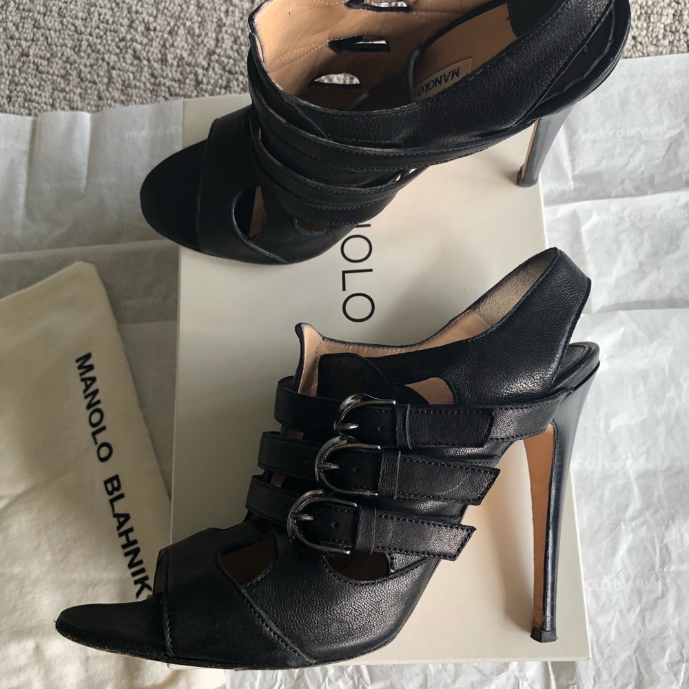Manolo Blahnik buckle stilettos/black leather